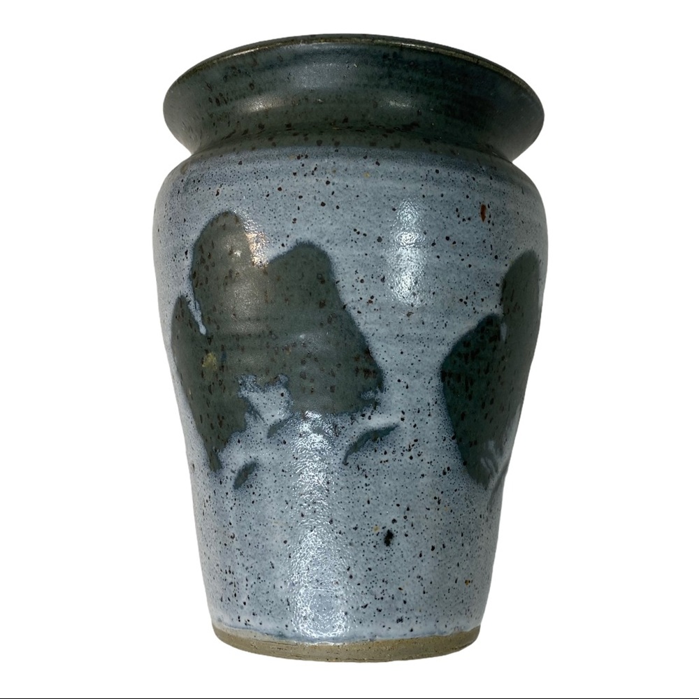 Old-Style 80’s Ceramic Decorative Vase 8” signed - Picture 2 of 11